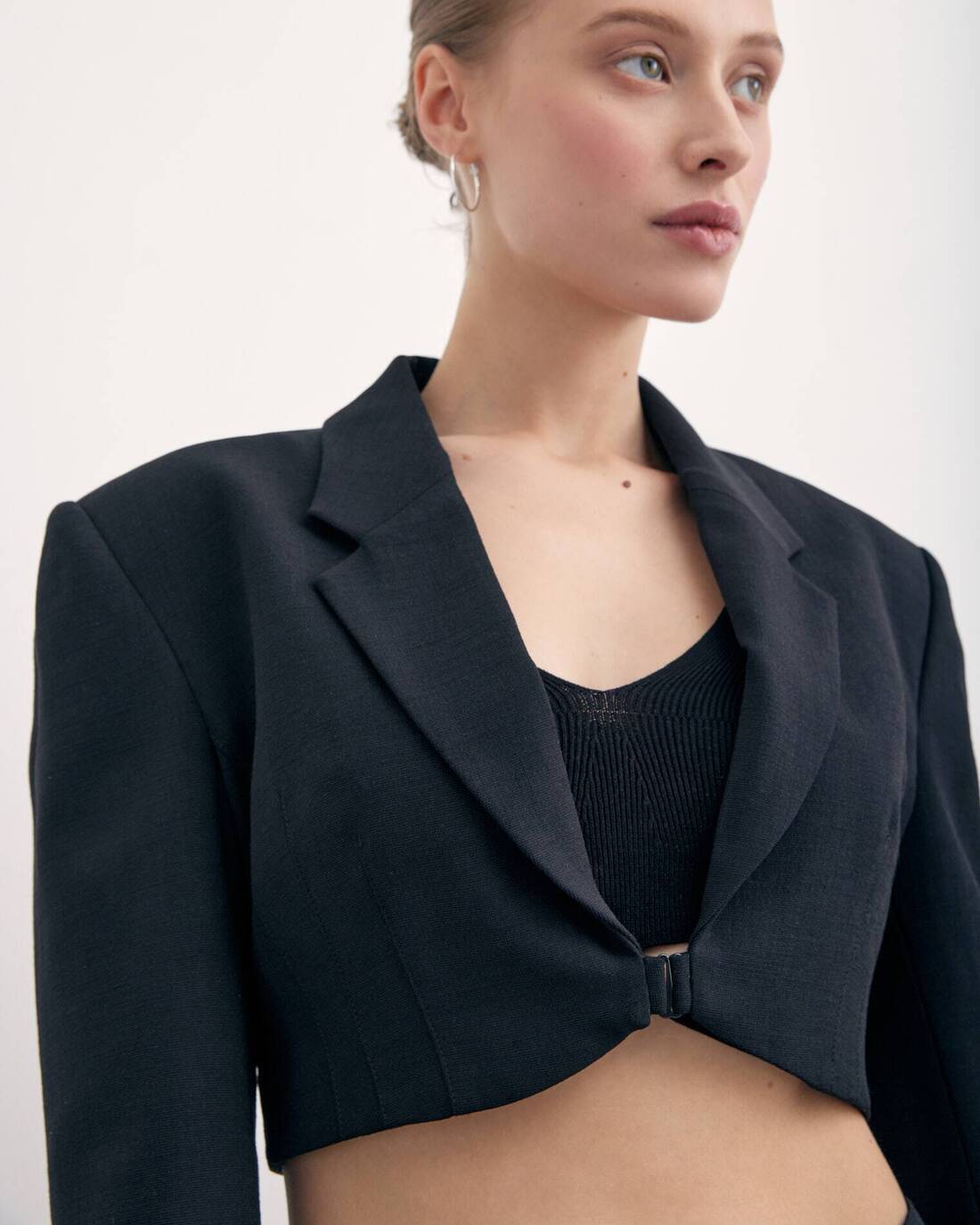 Fitted cropped jacket 