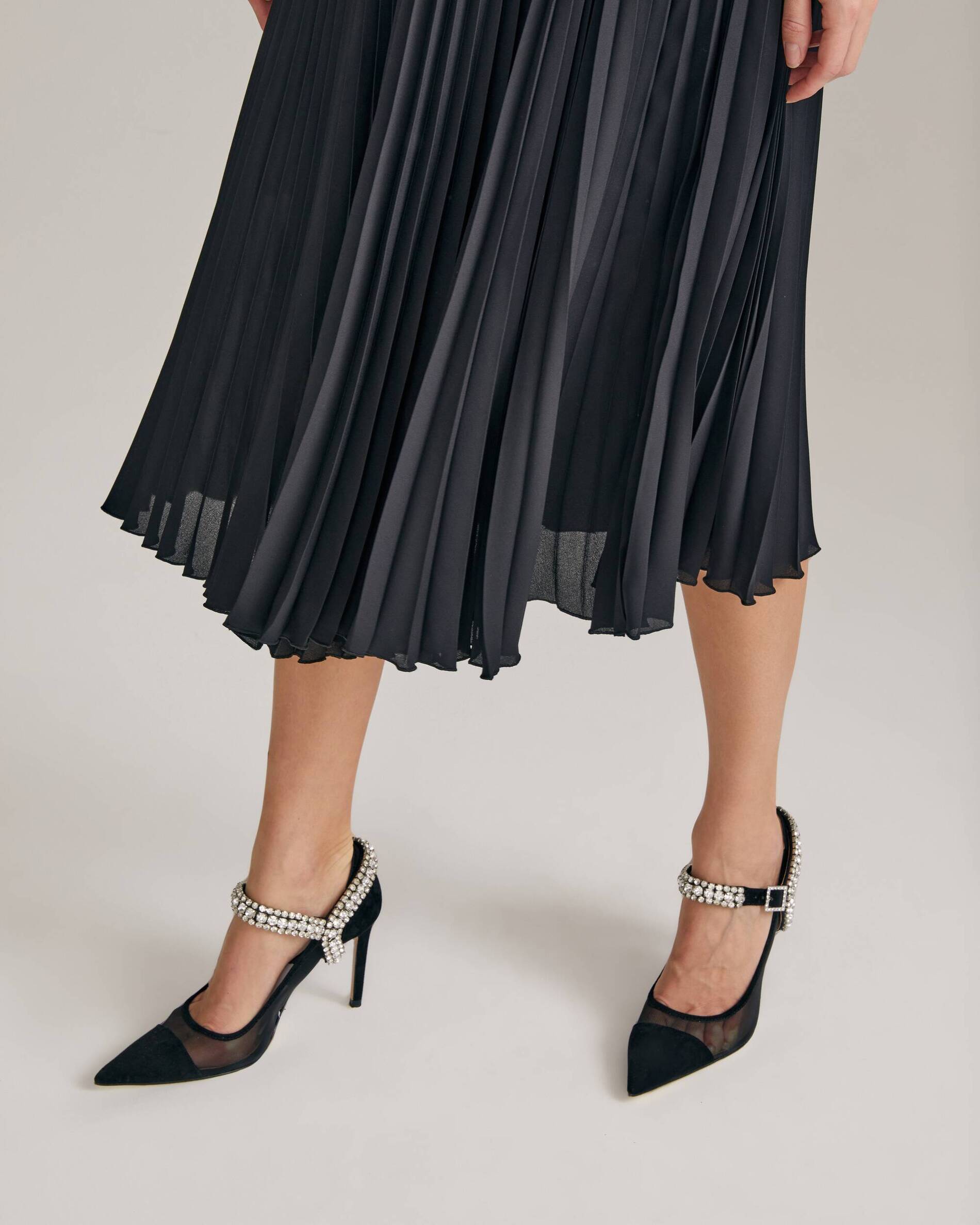 Dress with a pleated skirt