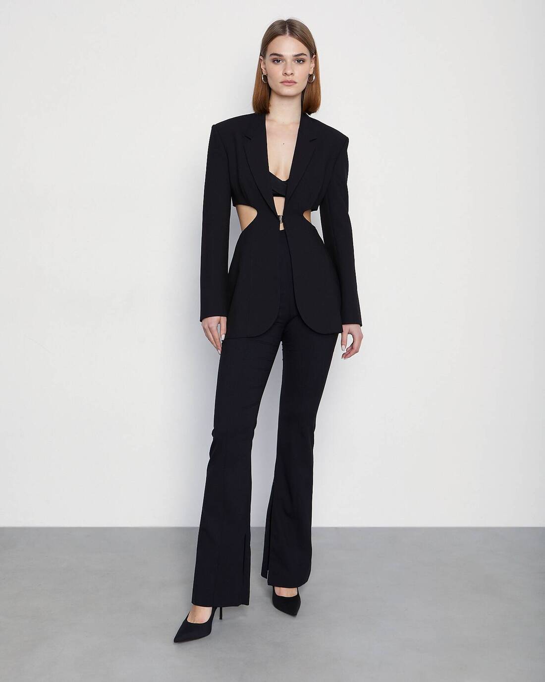 Cutout jacket 