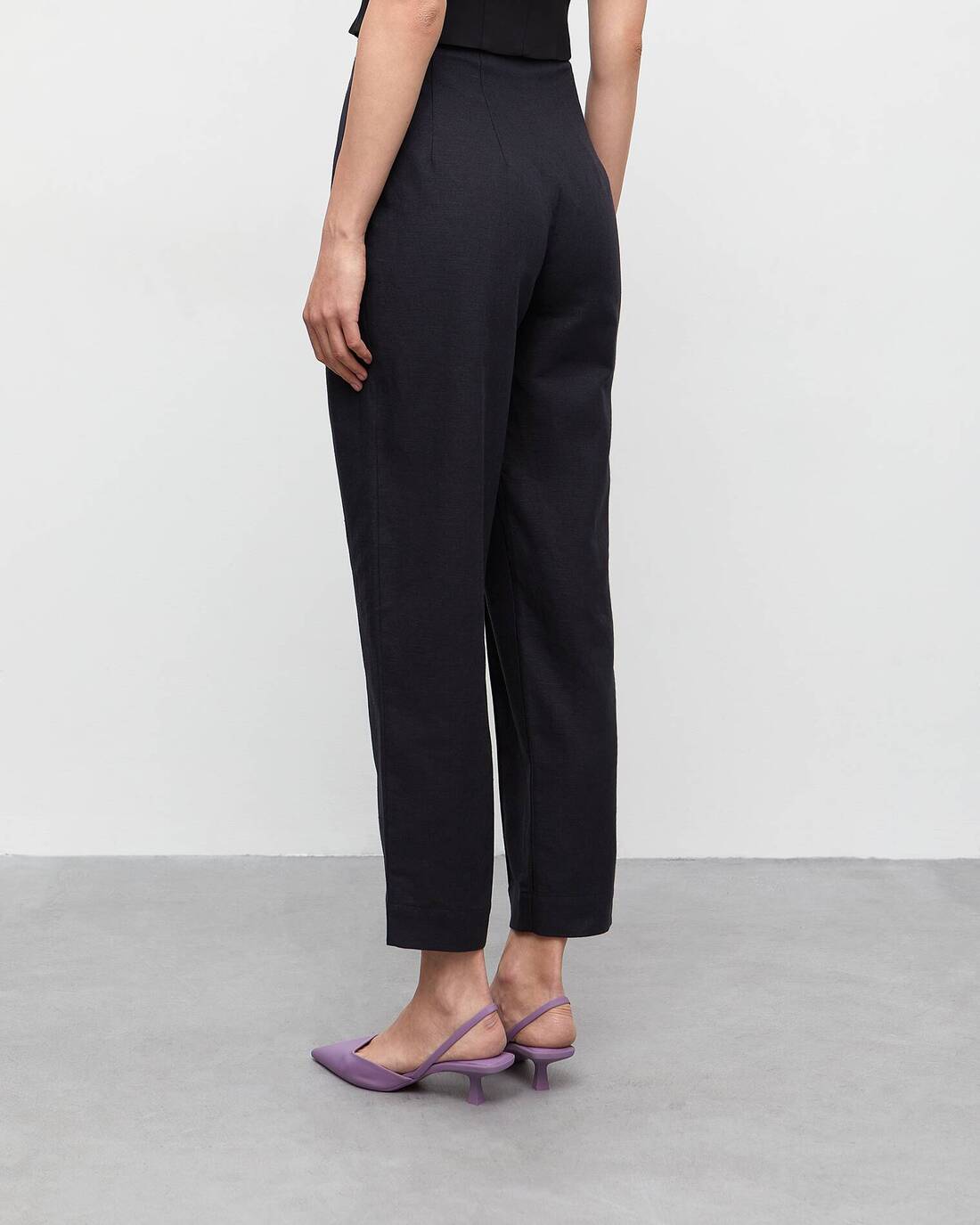 Linen trousers