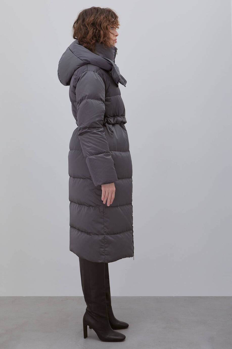 Transformable down jacket