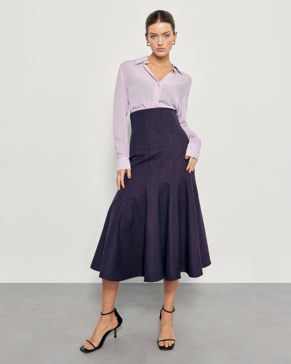 High-waisted midi skirt