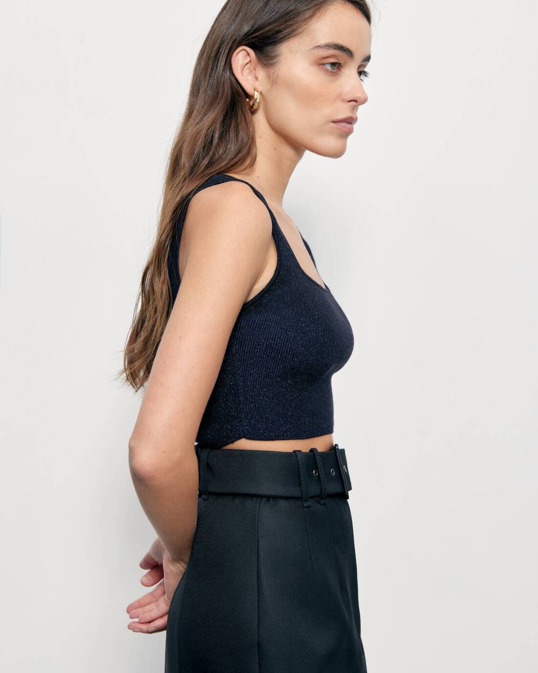 Cropped top with square neckline 