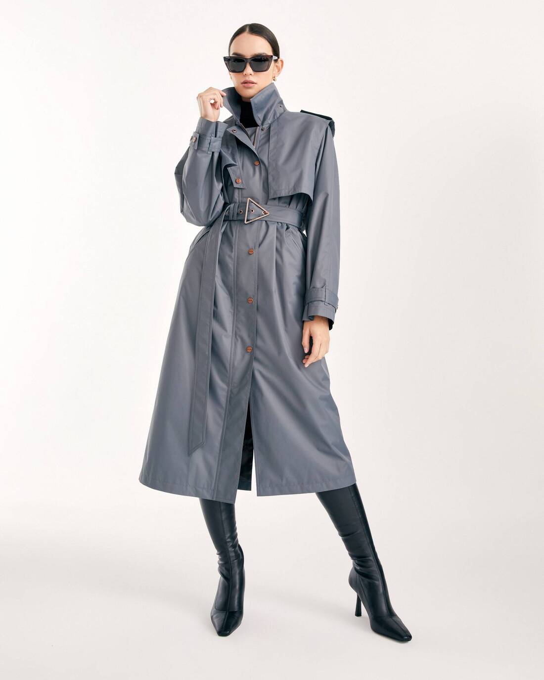 Loose-fitting raincoat 