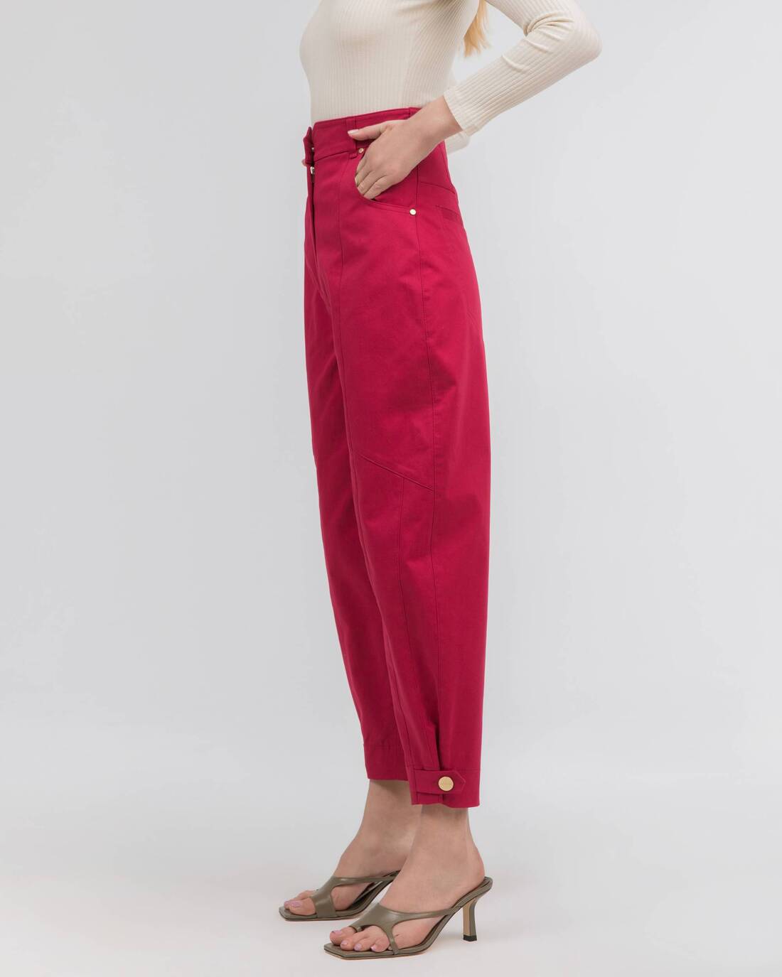 Twill pants with relief detailing