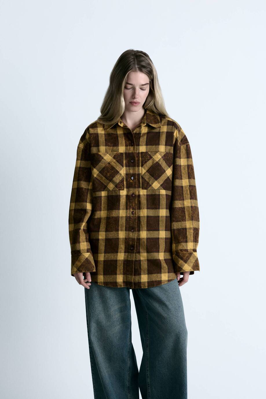 Рубашка oversize из плотного хлопка 