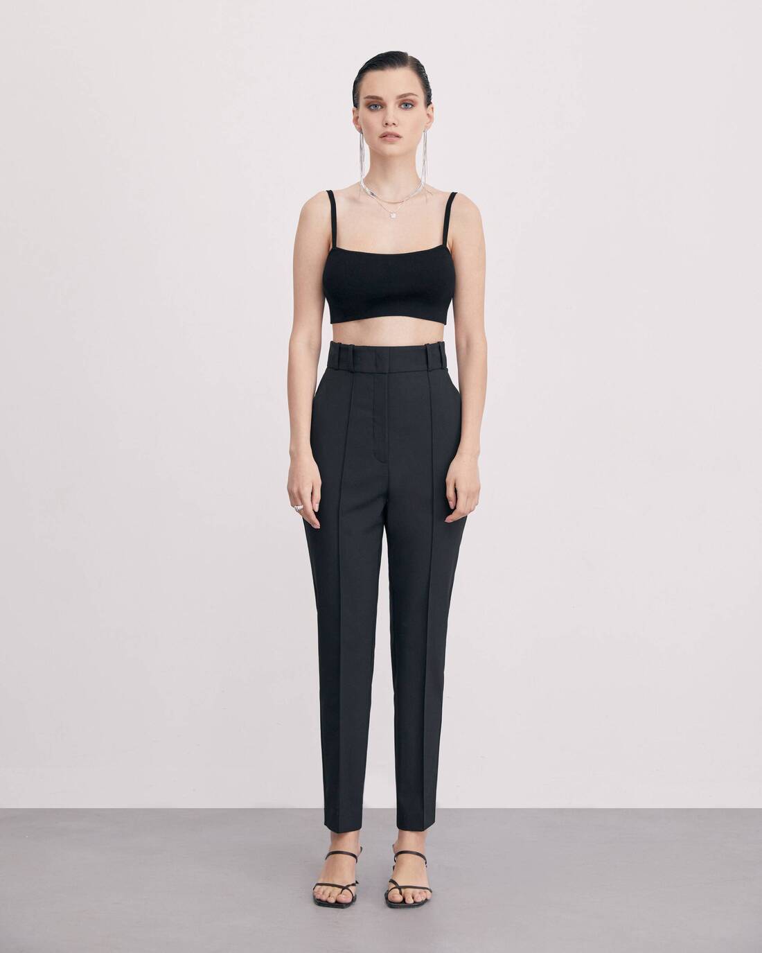 Pleated trousers