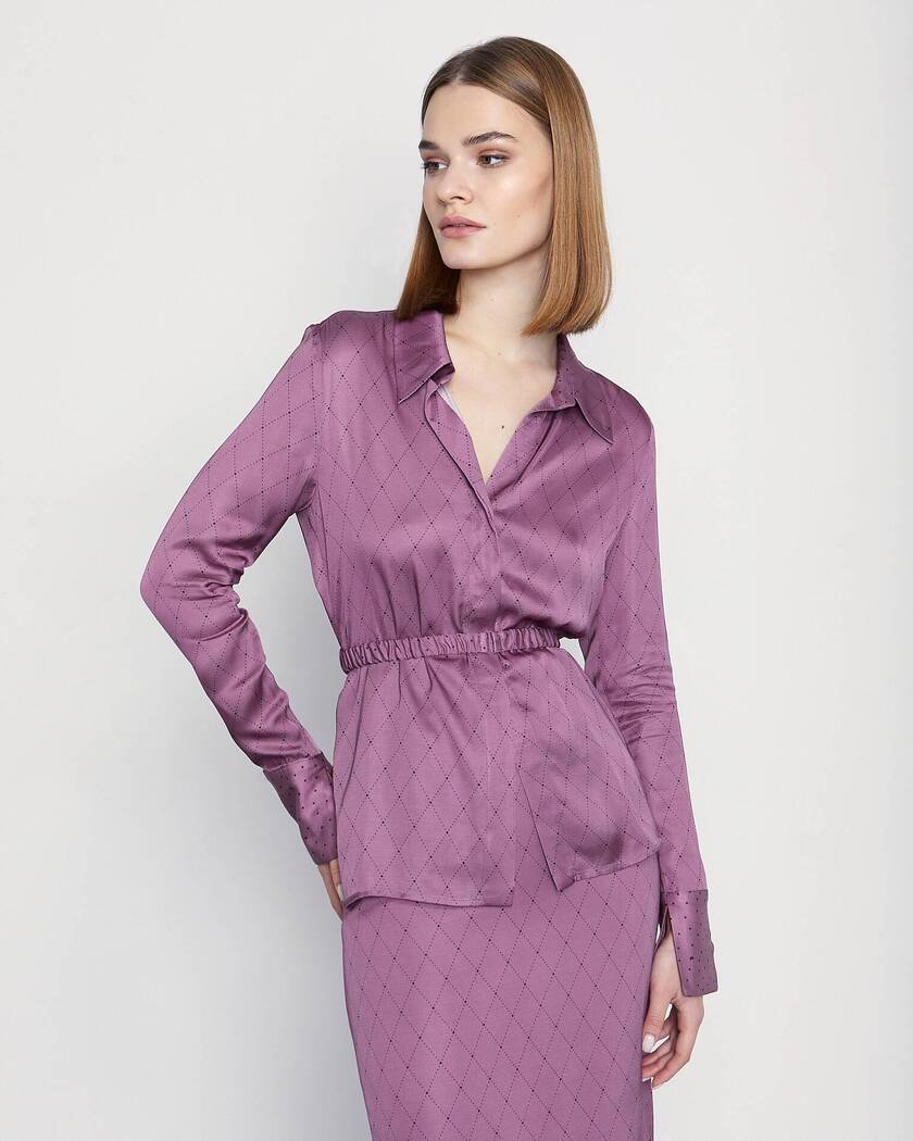 картинка Приталенная блуза с декоративным поясом магазин Одежда+ являющийся официальным дистрибьютором в России 