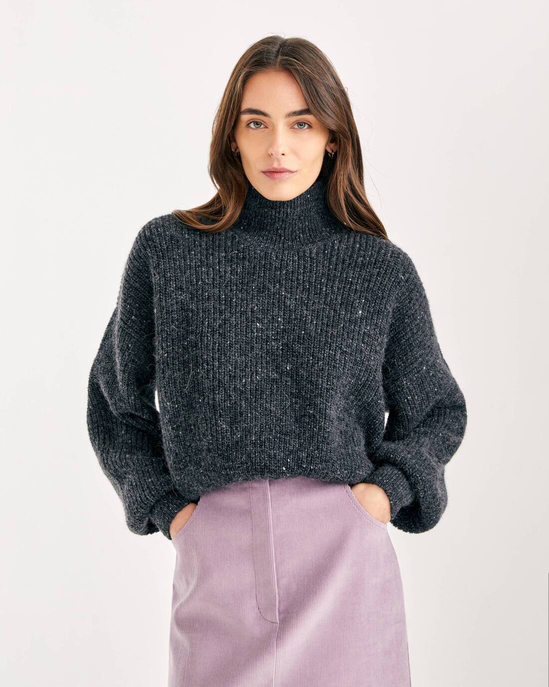 Wide sleeve croped sweater 