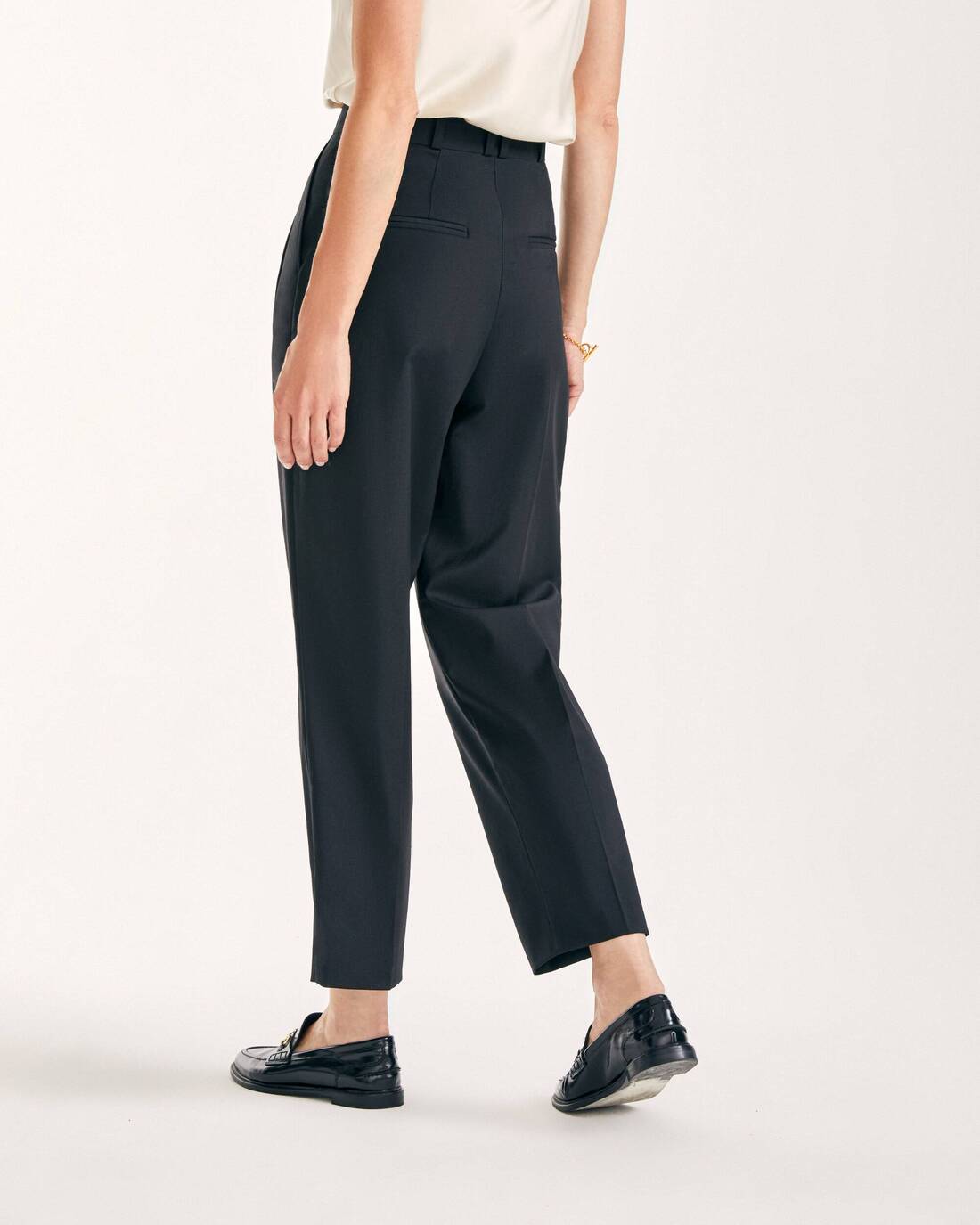 High-wasted suit pants 