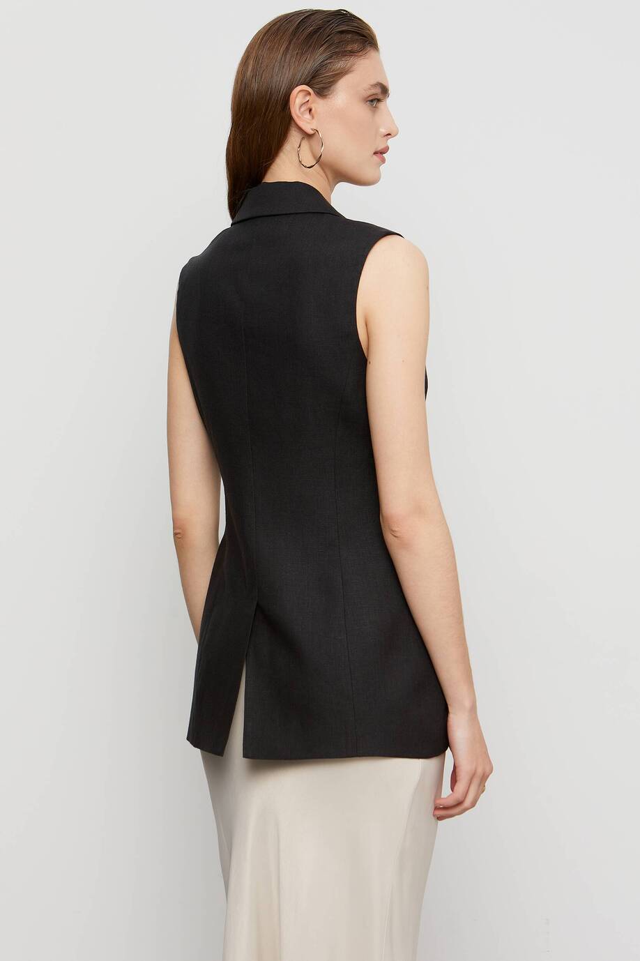 Linen vest
