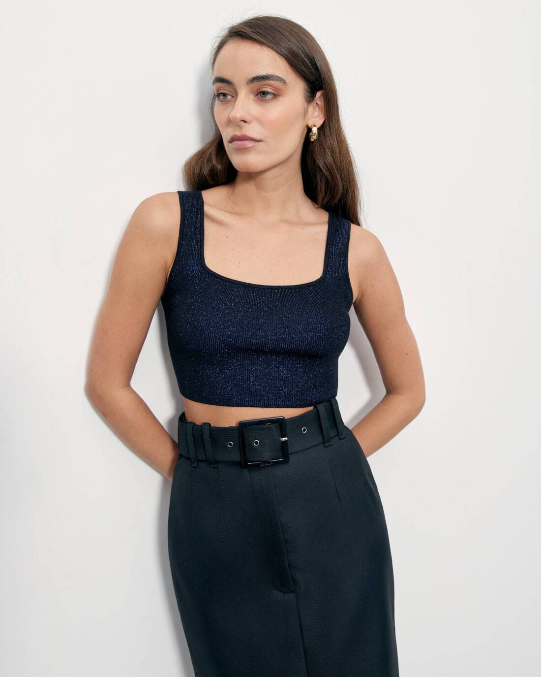 Cropped top with square neckline 