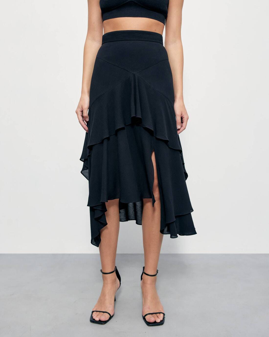Midi skirt with flounces 