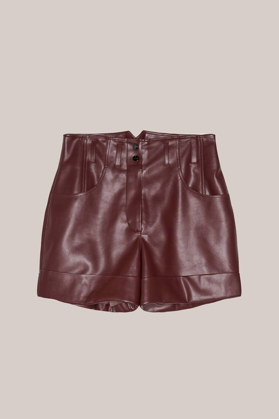 Eco-leather pintuck shorts 