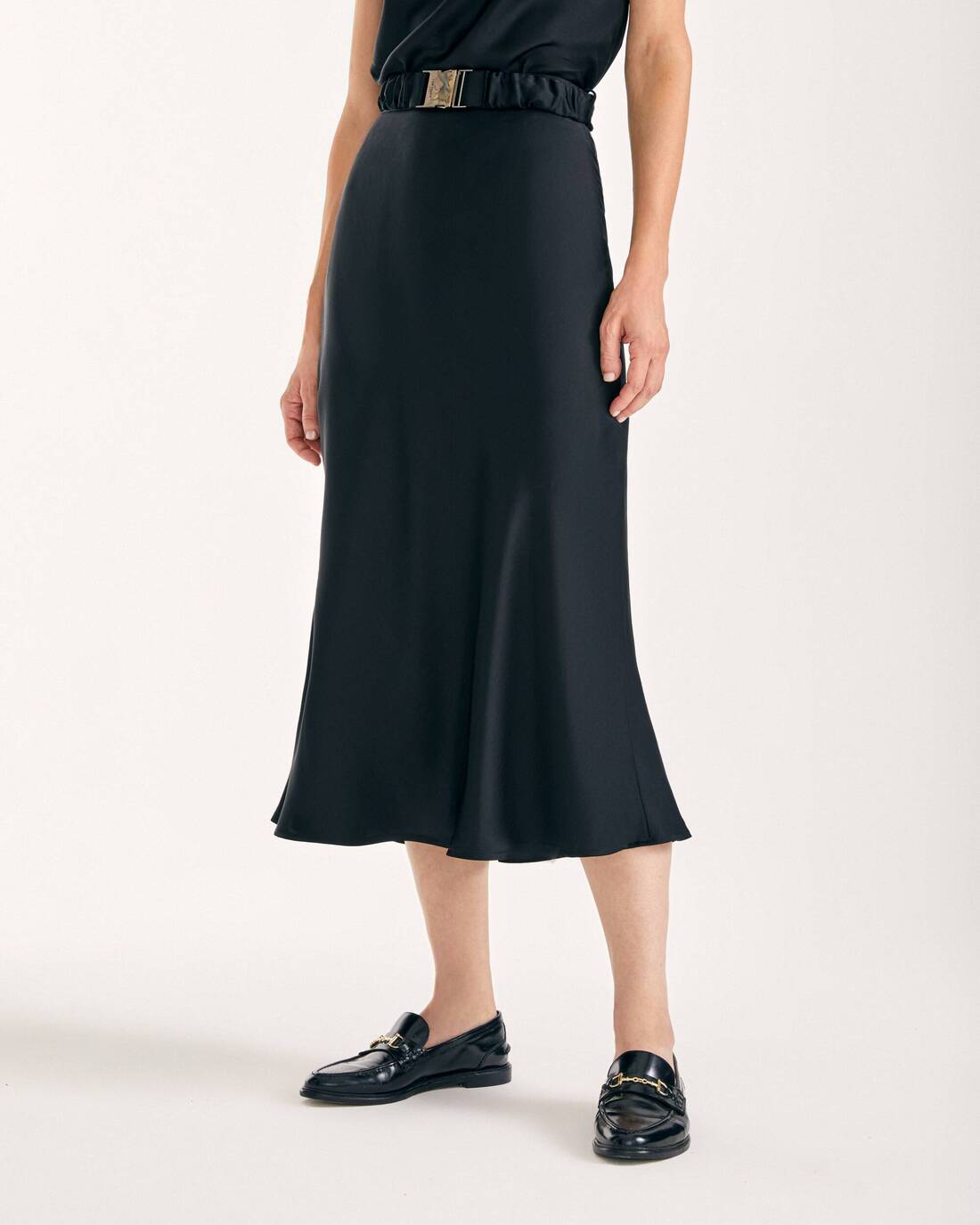 Midi skirt with original belt