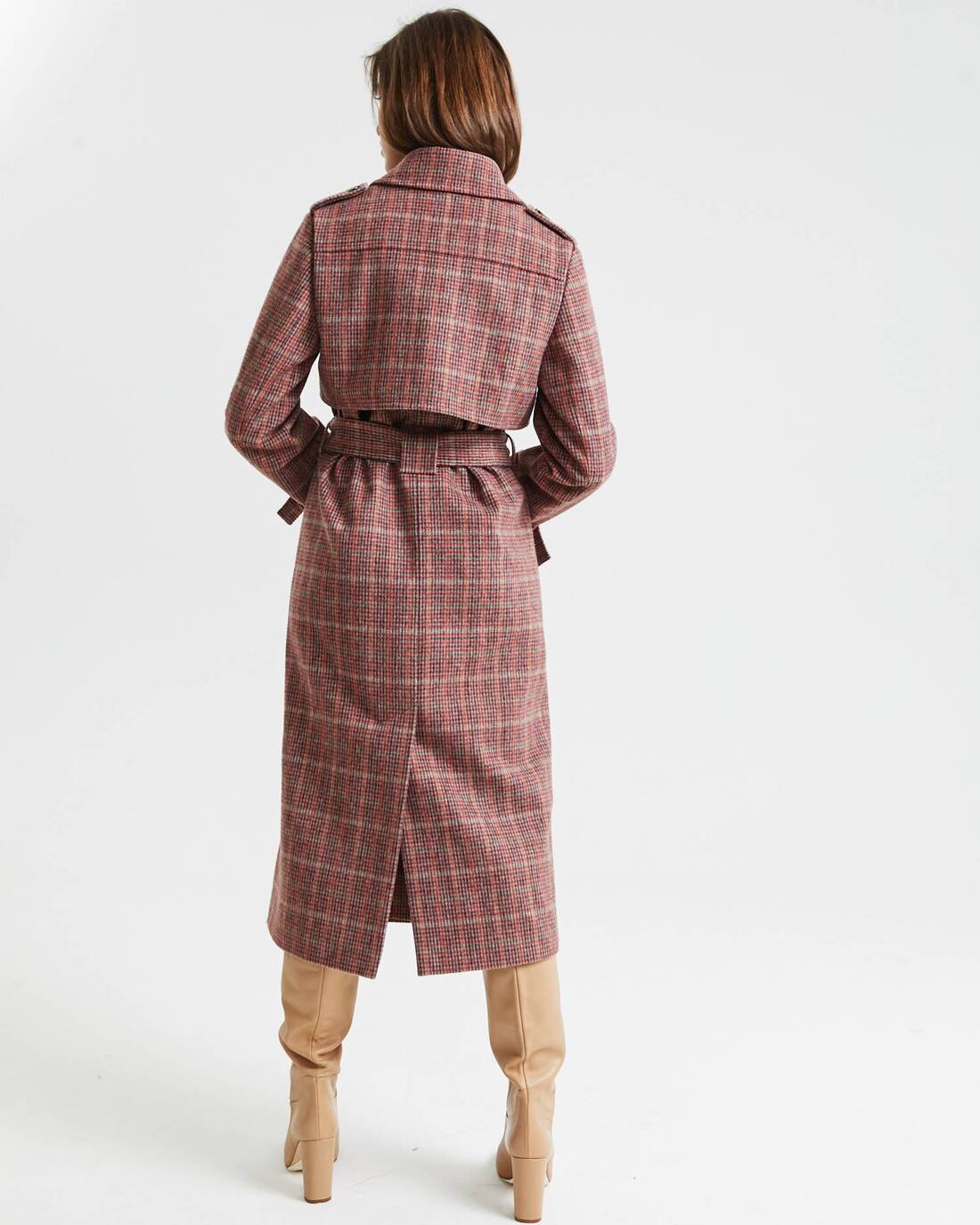 Double-breasted checked trenchcoat