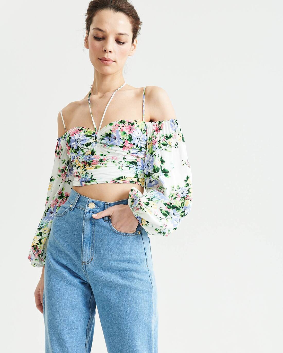 Floral print crop blouse