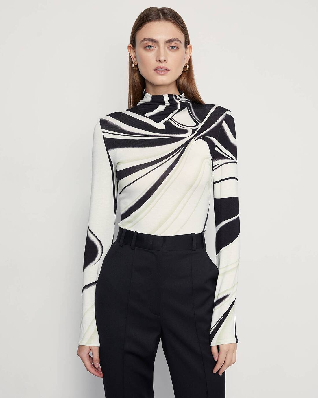 Printed jersey turtleneck 