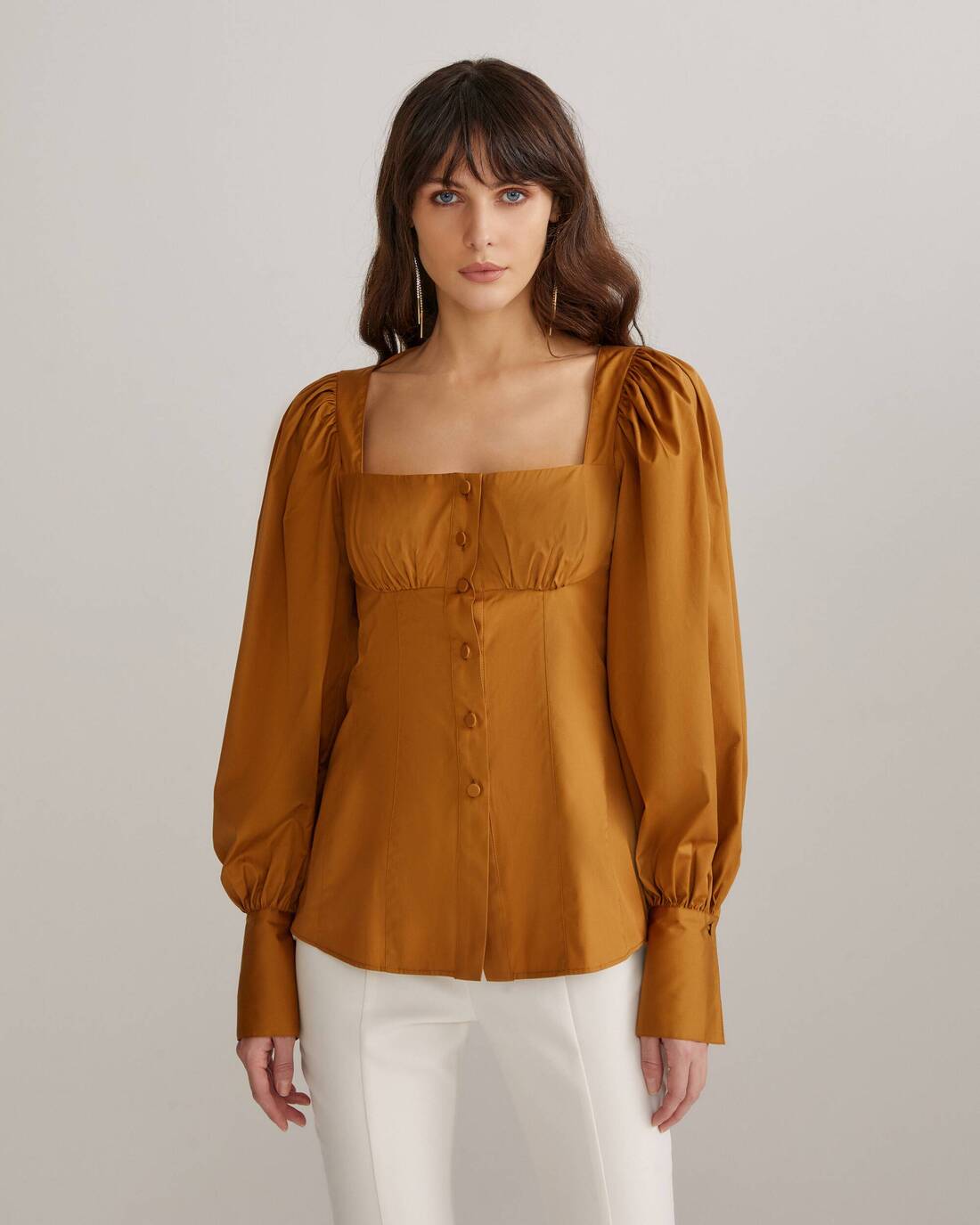 Cotton blouse with corset lines