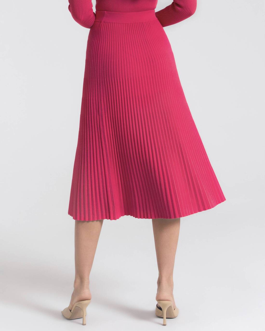 Pleated knit midi skirt