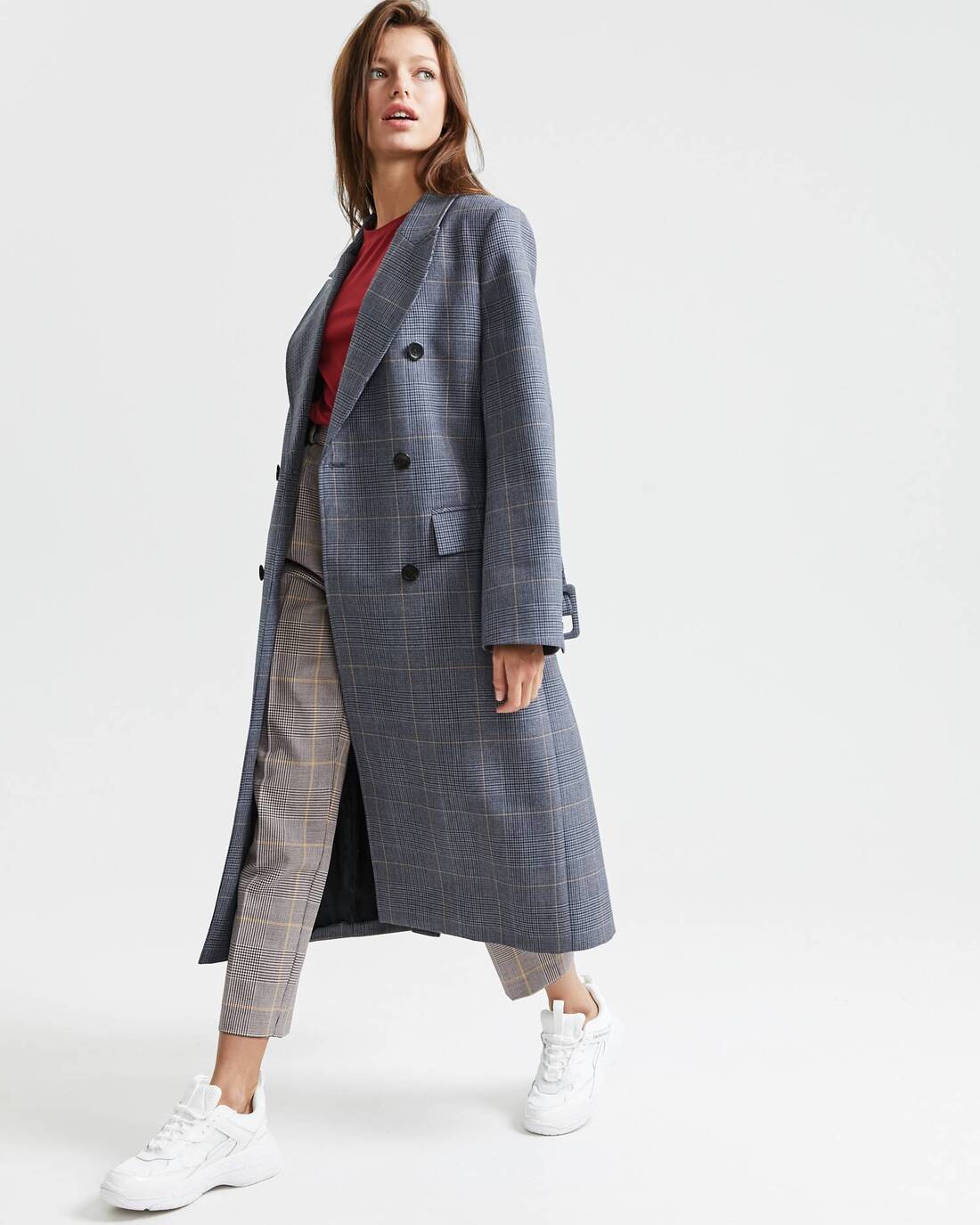 Double-breasted wool trenchcoat
