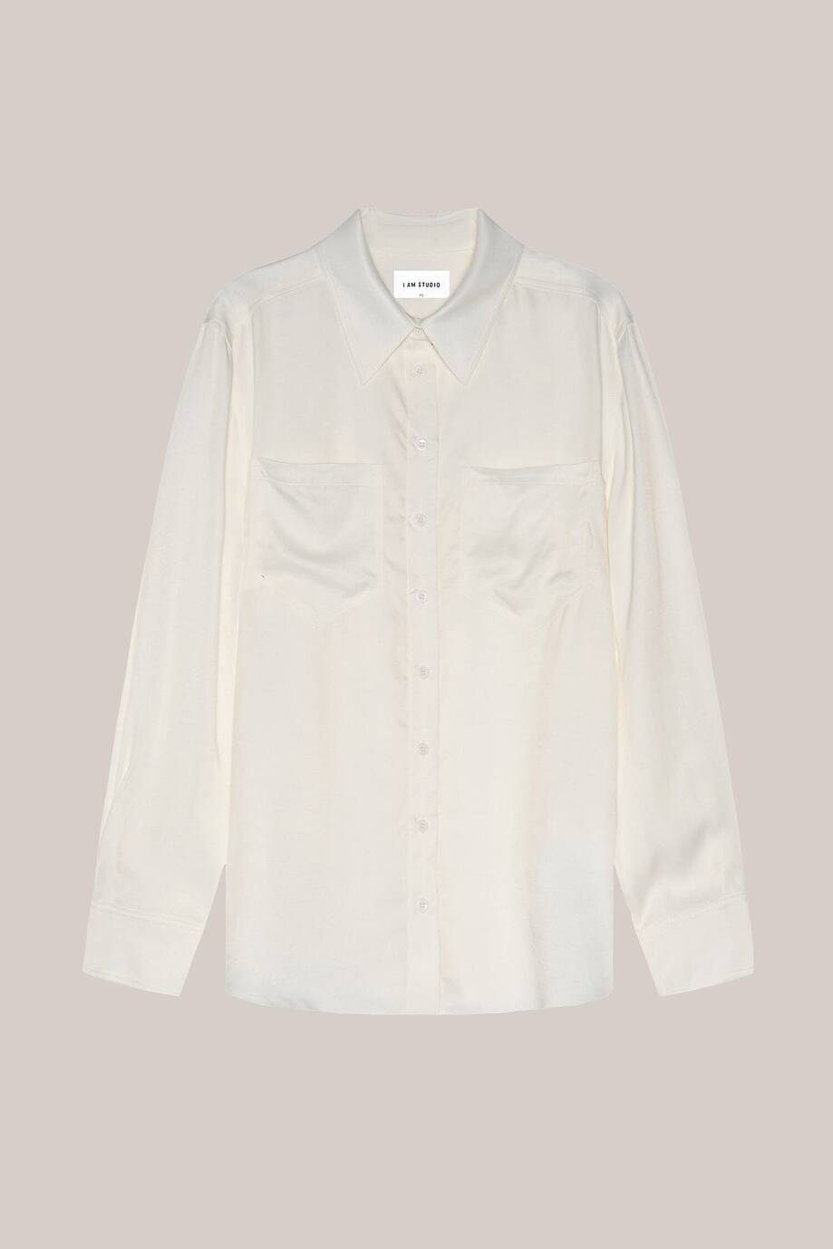 Men's-cut shirt with chest pockets 