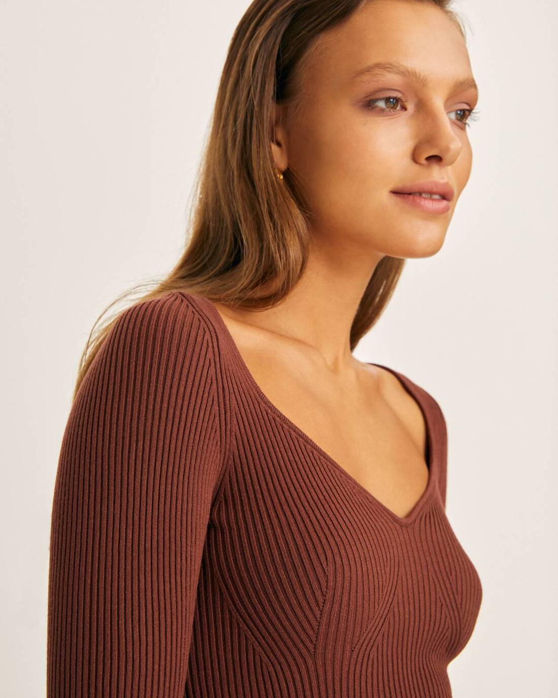 Ribbed sweater with heart neckline