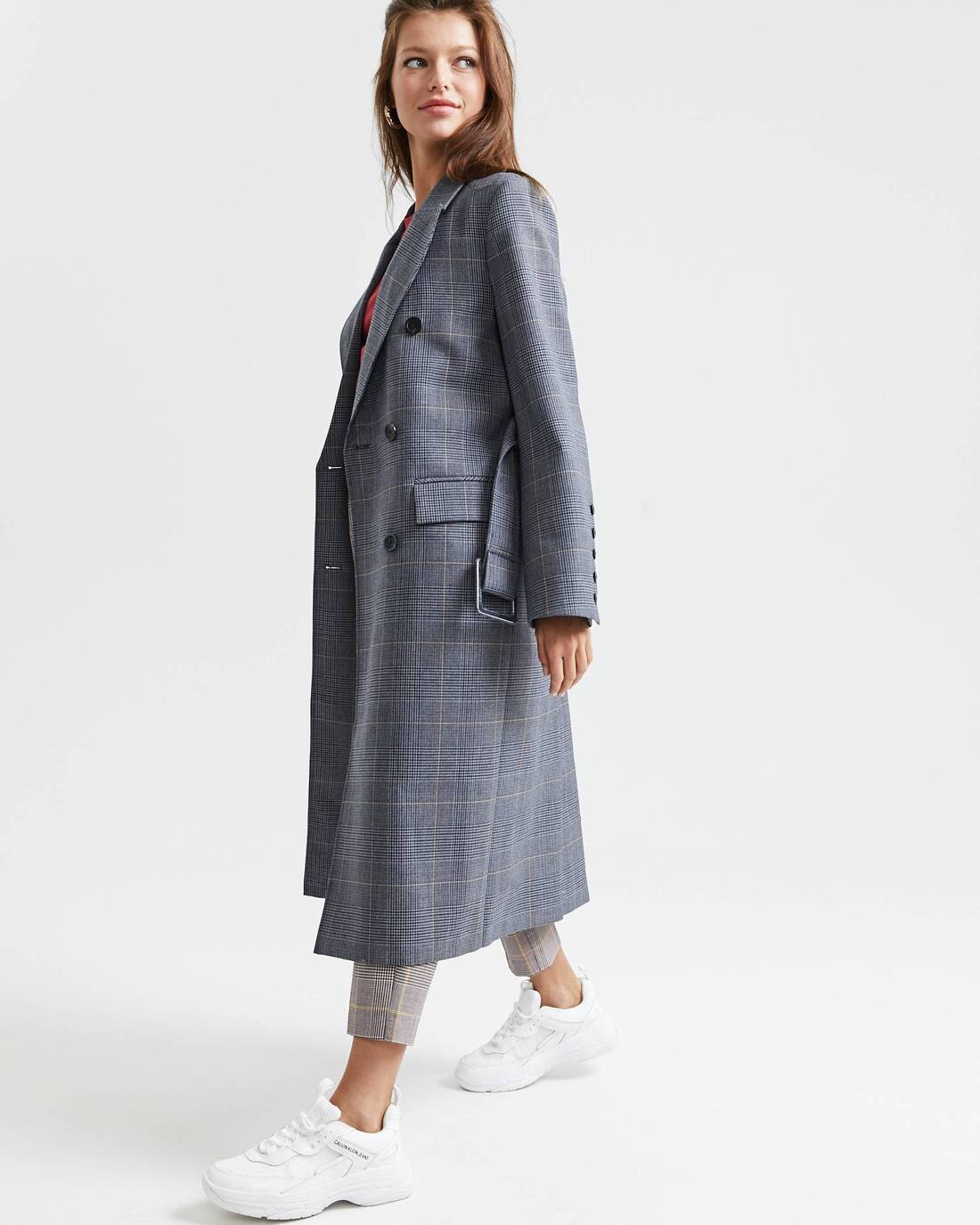Double-breasted wool trenchcoat