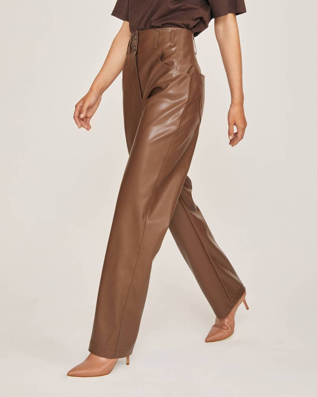 Cigarette-style pants from eco leather 