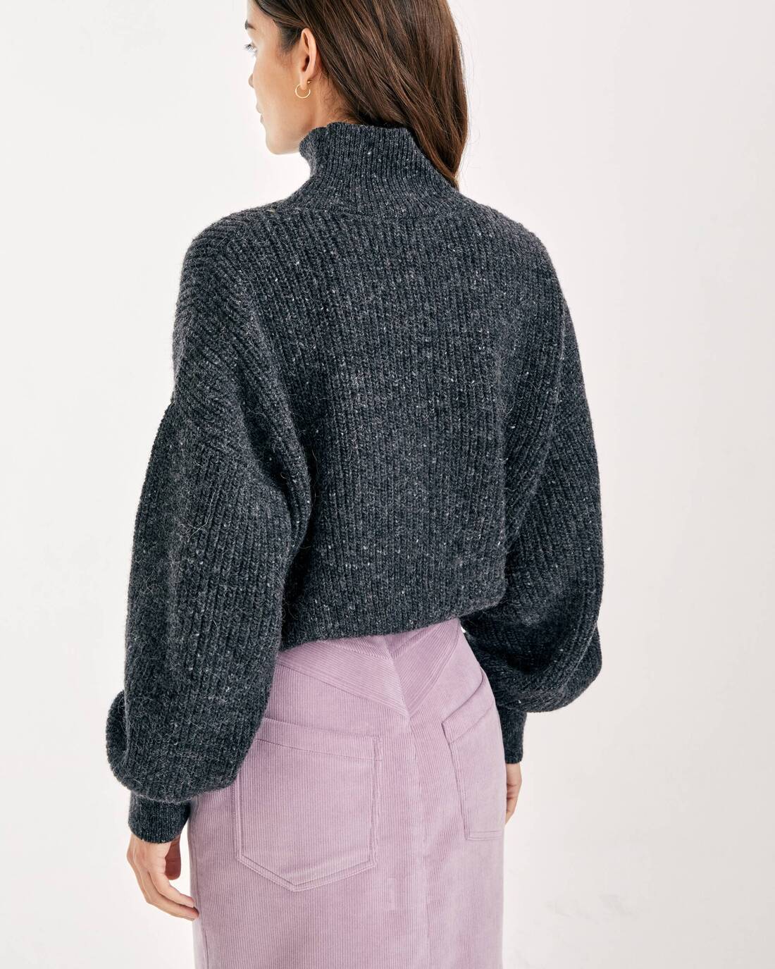 Wide sleeve croped sweater 
